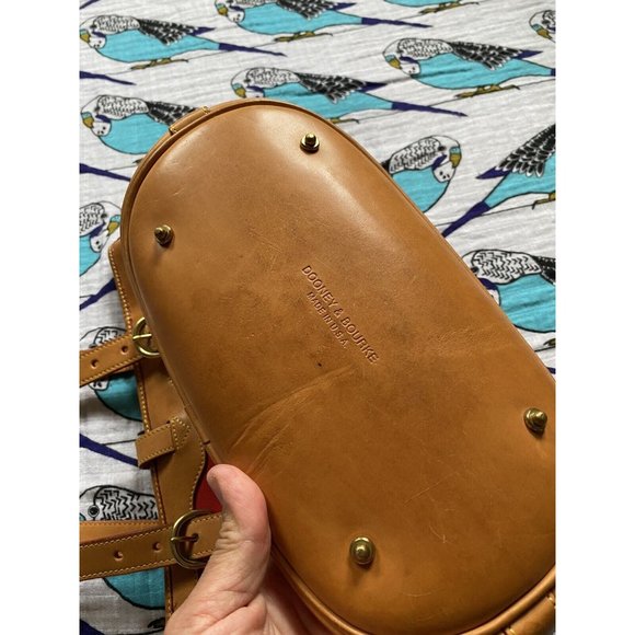 Dooney & Bourke Shoulder Bag Tote Leather Canvas Red Adjustable Straps Made USA - Picture 4 of 12